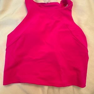 Lululemon invigorate train top in sonic pink